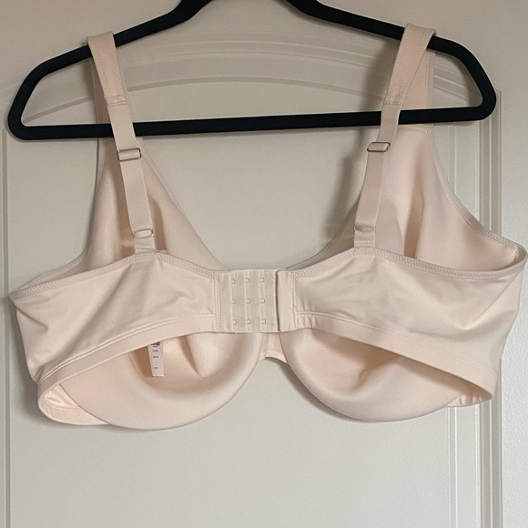 Delimira Minimizer Non Padded Underwire Bra - Picture 2 of 3